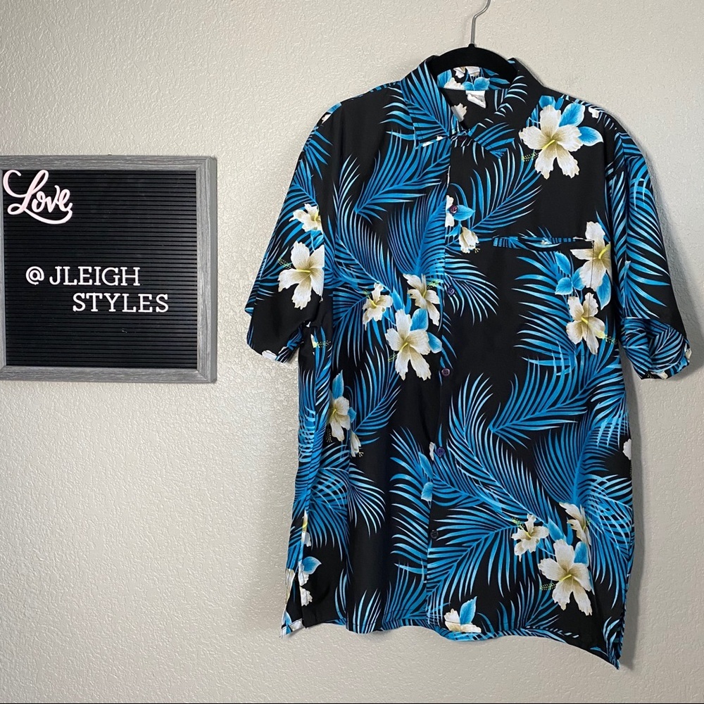 Vintage 90’s Hawaiian Black Blue Floral Shirt Lg
